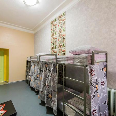 Hostel Vokzalnaya Kyiv Exterior photo